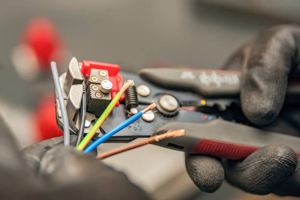 Best Affordable Electrician  in Houston, MO